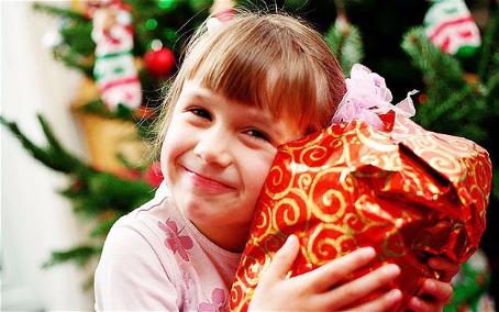 Больше 112 тысяч тольяттинских детей получат бесплатные сладости