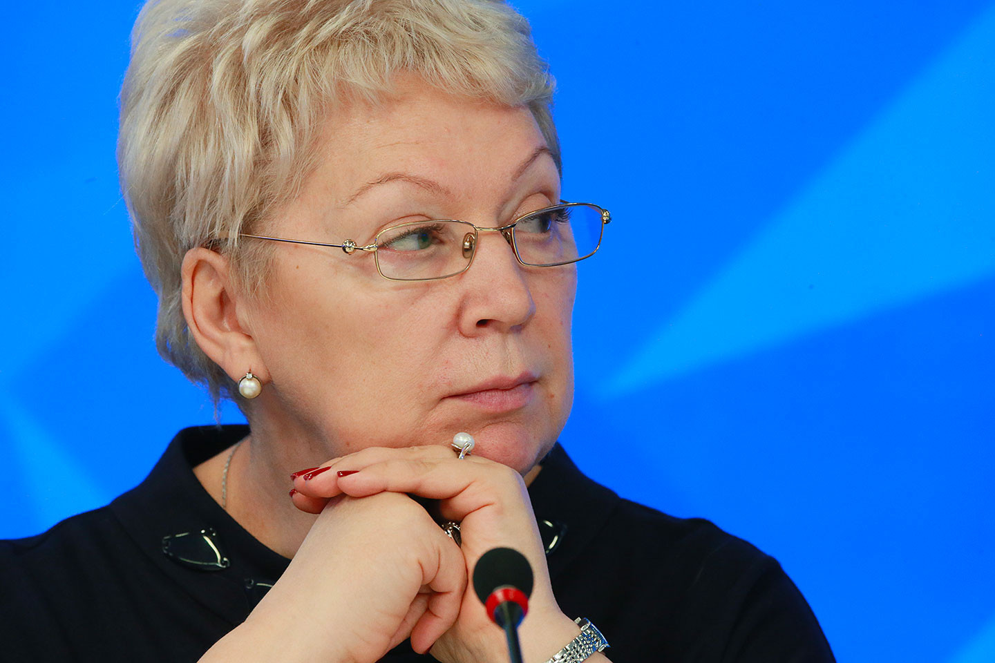 Надо отойти от мысли, что образование является услугой Надо отойти от мысли, что образование является услугой