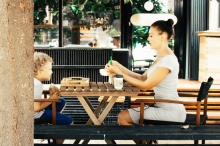 Летние веранды тольяттинских кафе, где можно отдохнуть с детьми