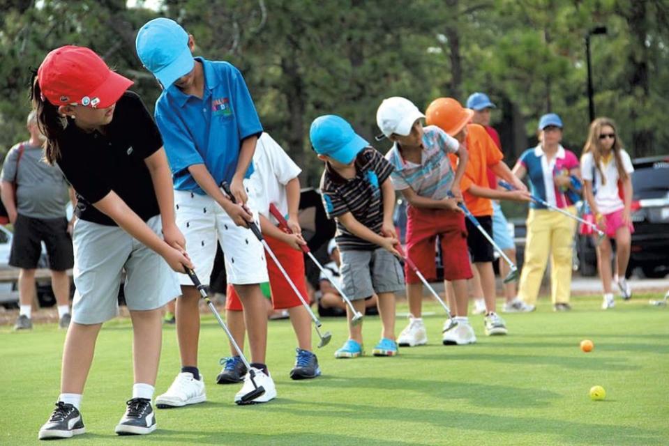 В Тольятти открывается летняя детская спортивная площадка для обучения гольфу и искусству рисования "Скетч" с практикой английского языка 